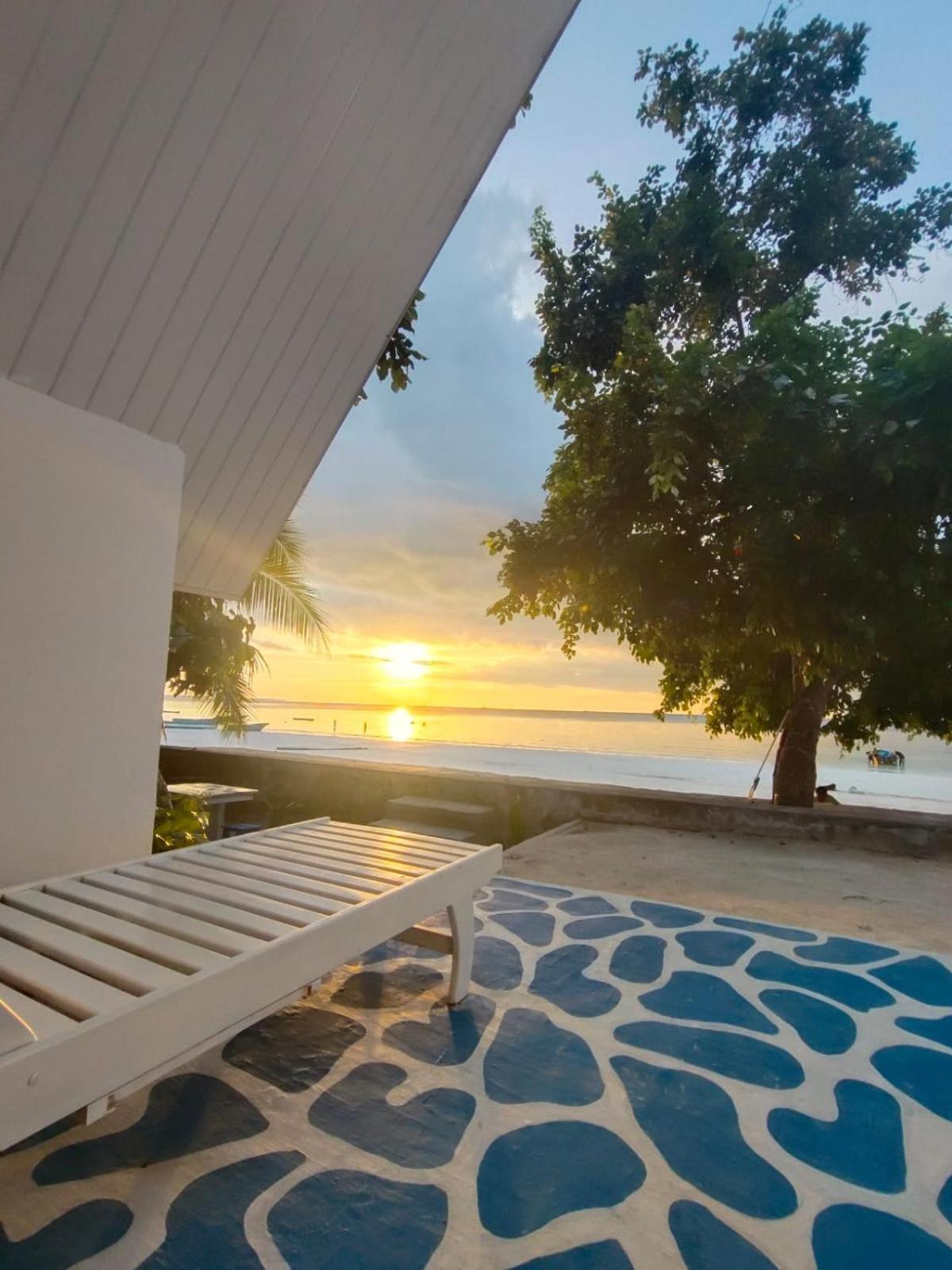 Tria Maria Cottage Ngurbloat Exteriér fotografie